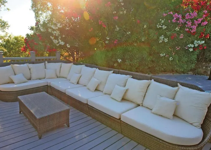 Awesome Home In Rayol-Canadel-Sur-Mer